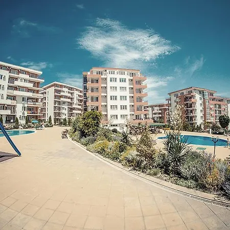 شقة In Panorama Fort Apartcomplex *