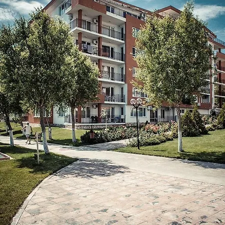 In Panorama Fort Apartcomplex سفيتي فلاس